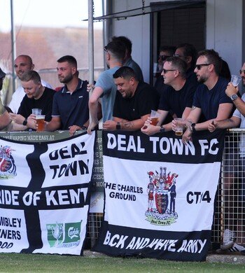 Supporters coach to Binfield